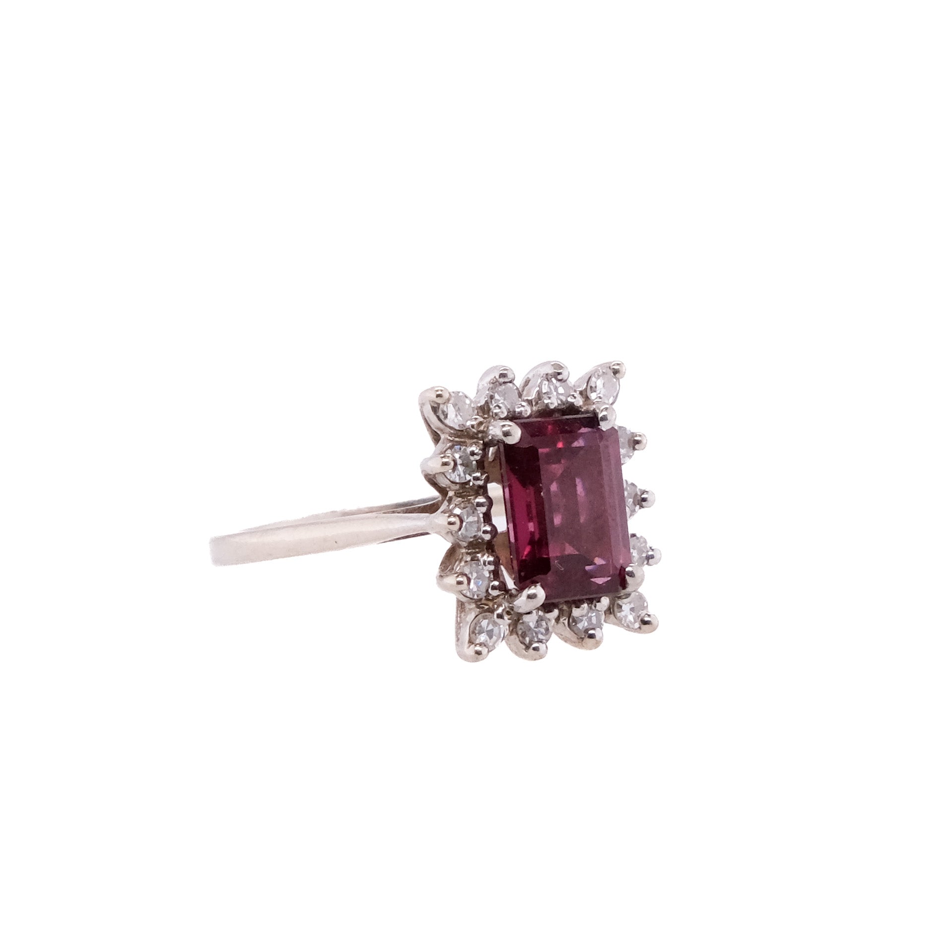 14k Garnet & Diamond Ring