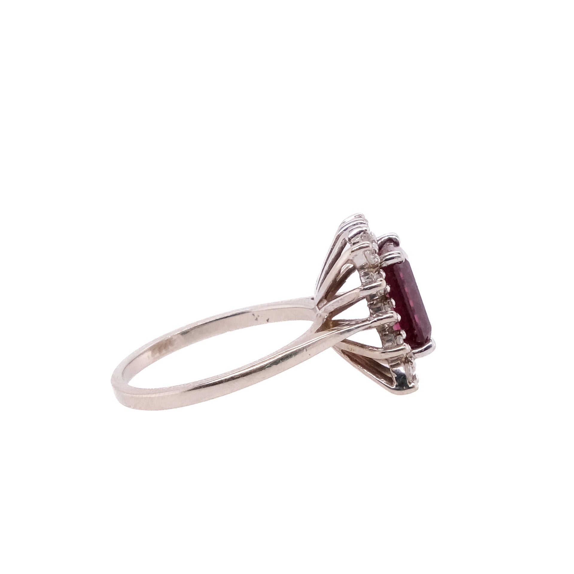 14k Garnet & Diamond Ring