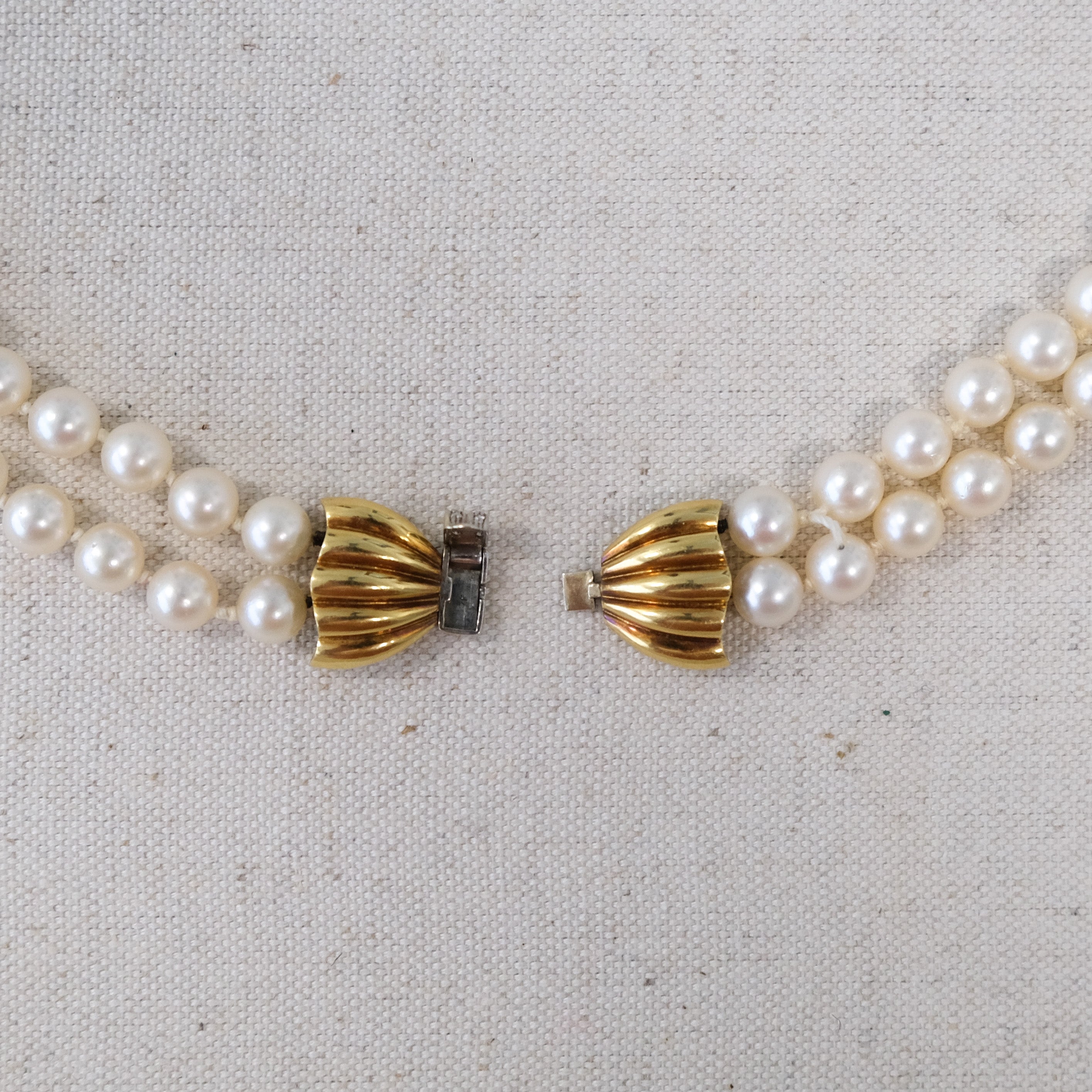 18k Pearl Necklace