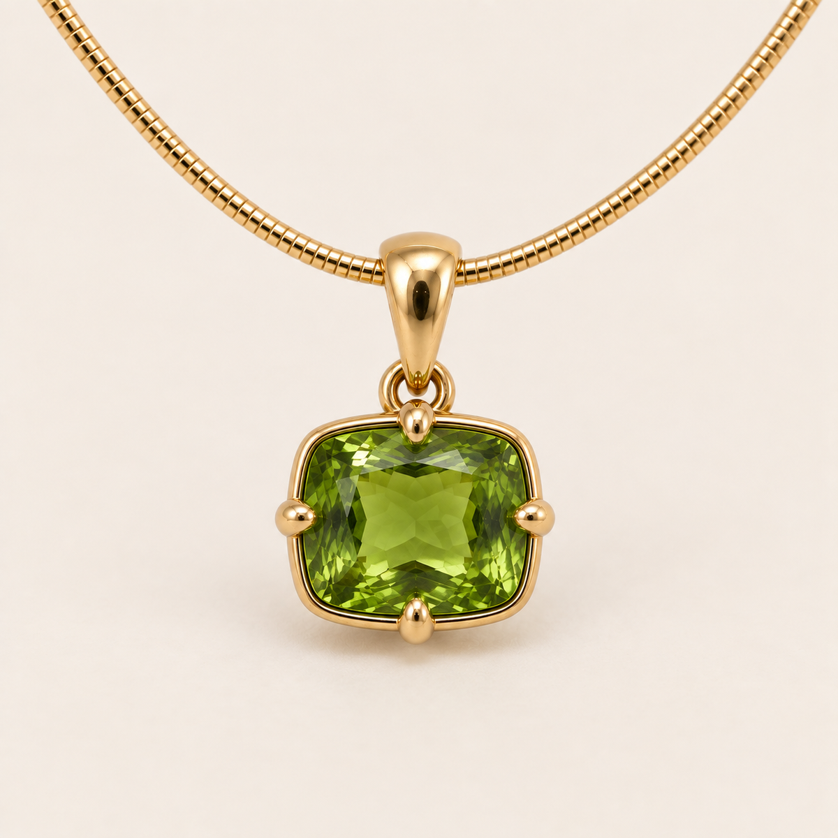 Mira Pendant