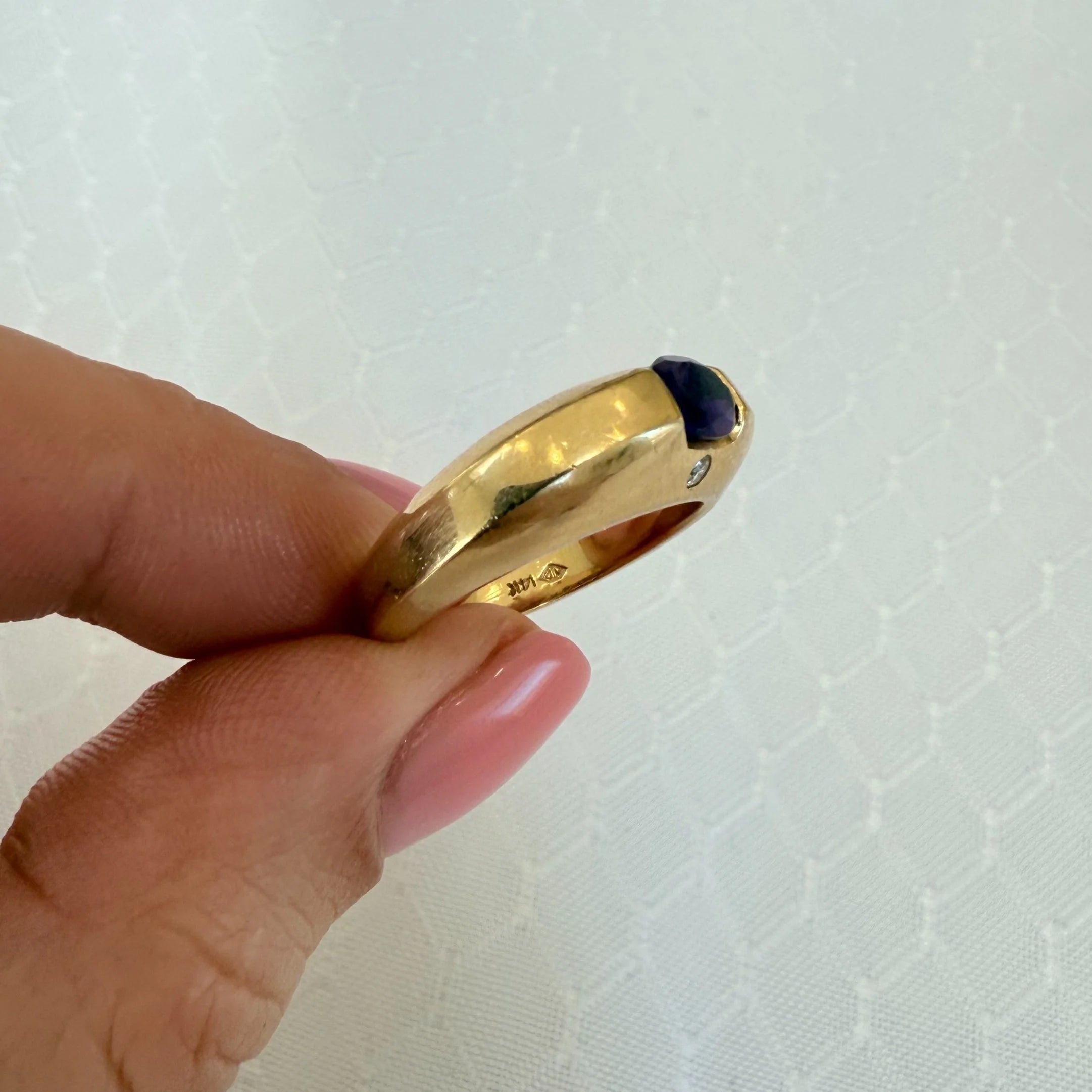 14k Amethyst & Diamond Ring