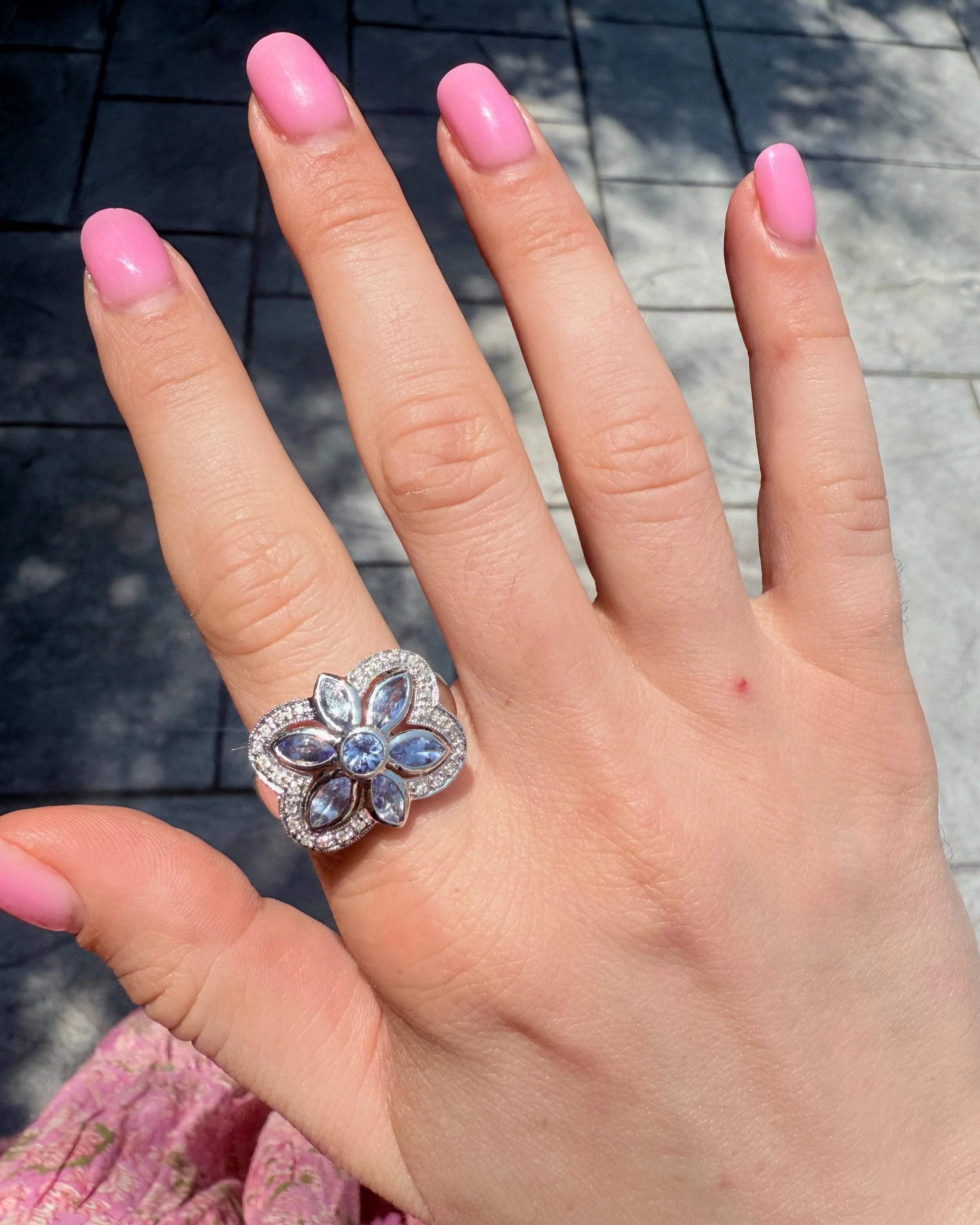 14k Tanzanite & Diamond Ring