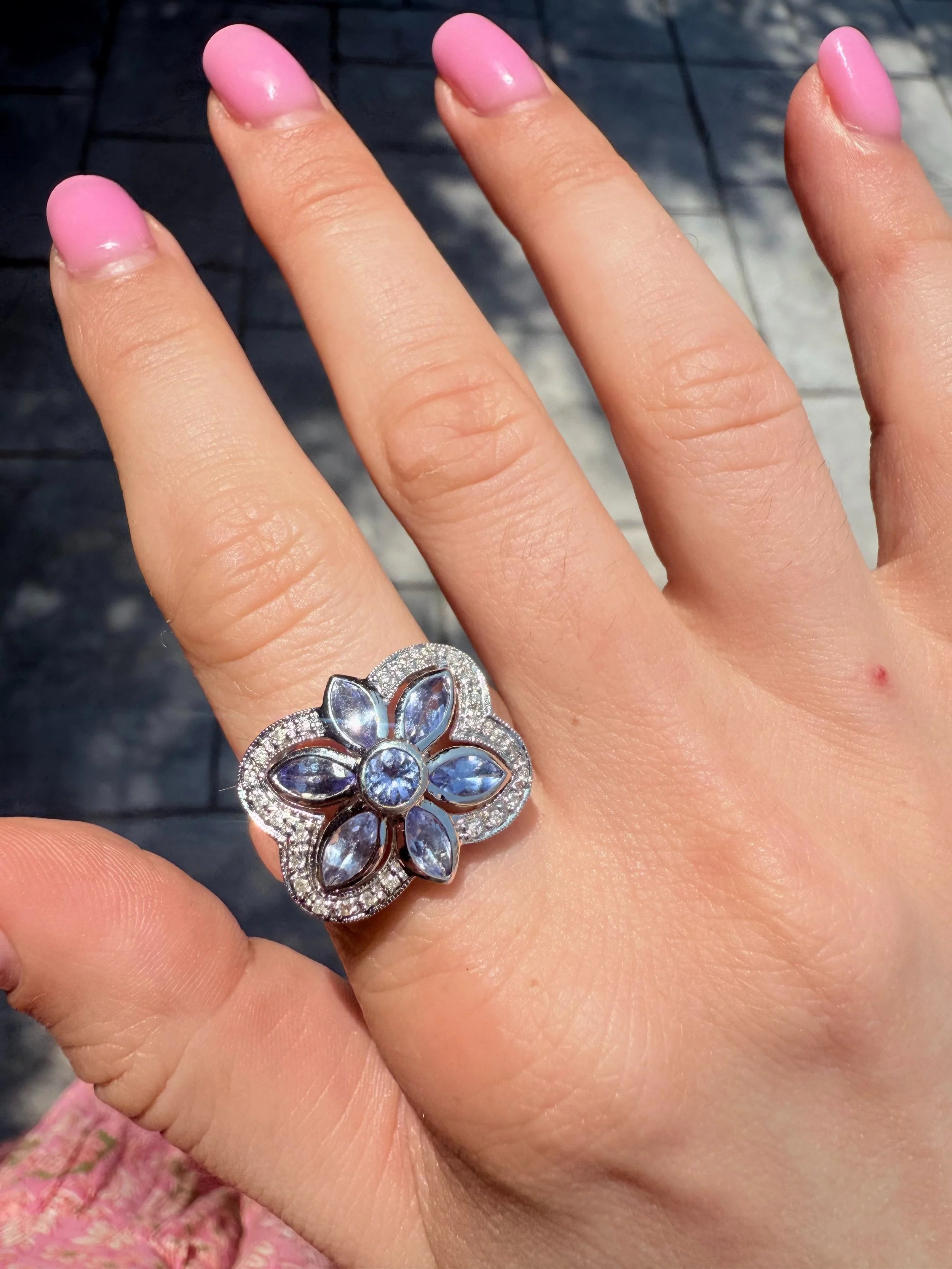 14k Tanzanite & Diamond Ring