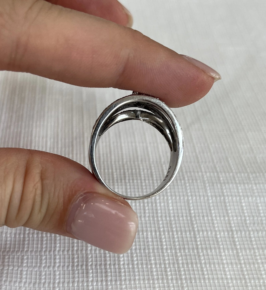 18k Blue Sapphire & Diamond Ring