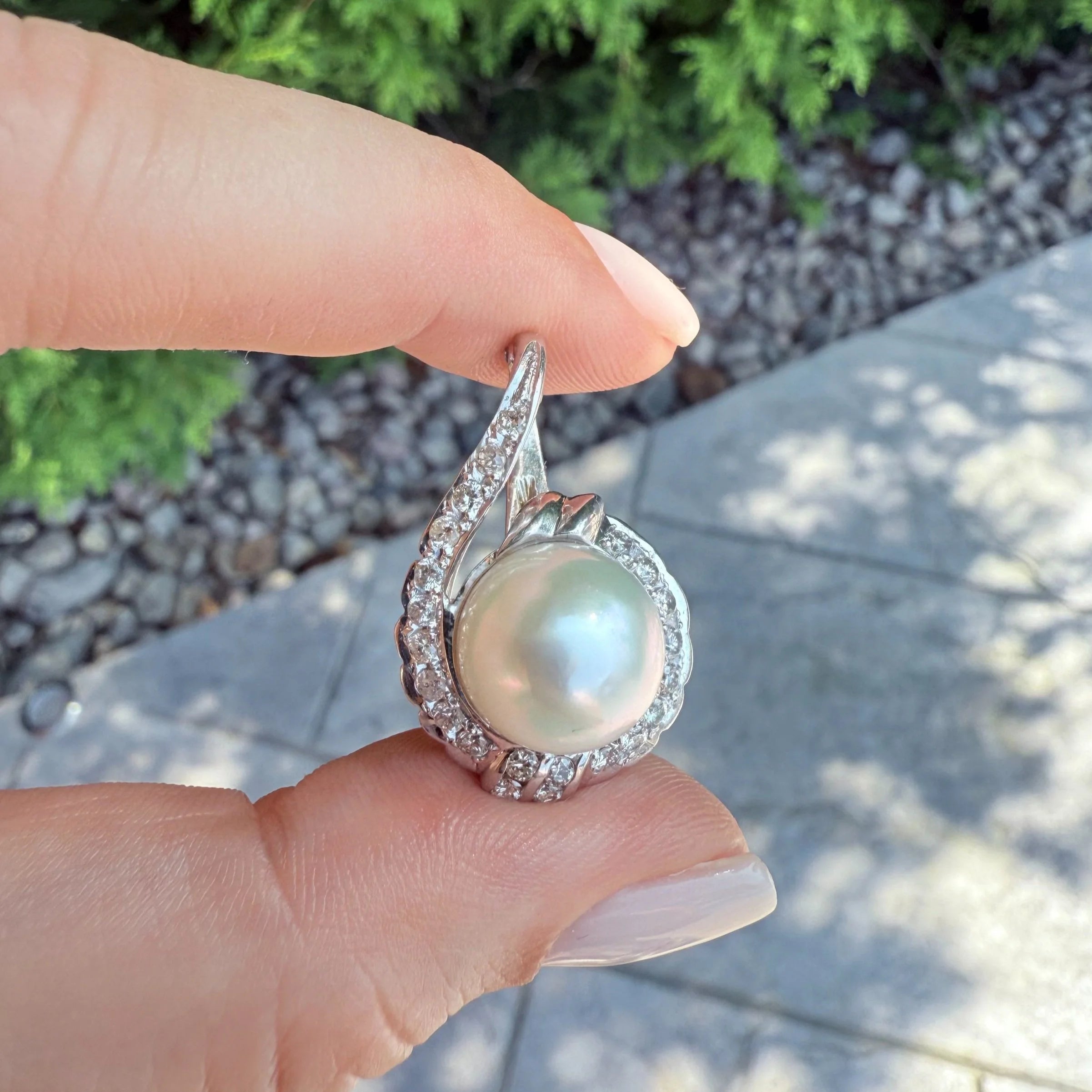 14k Pearl & Diamond Pendant