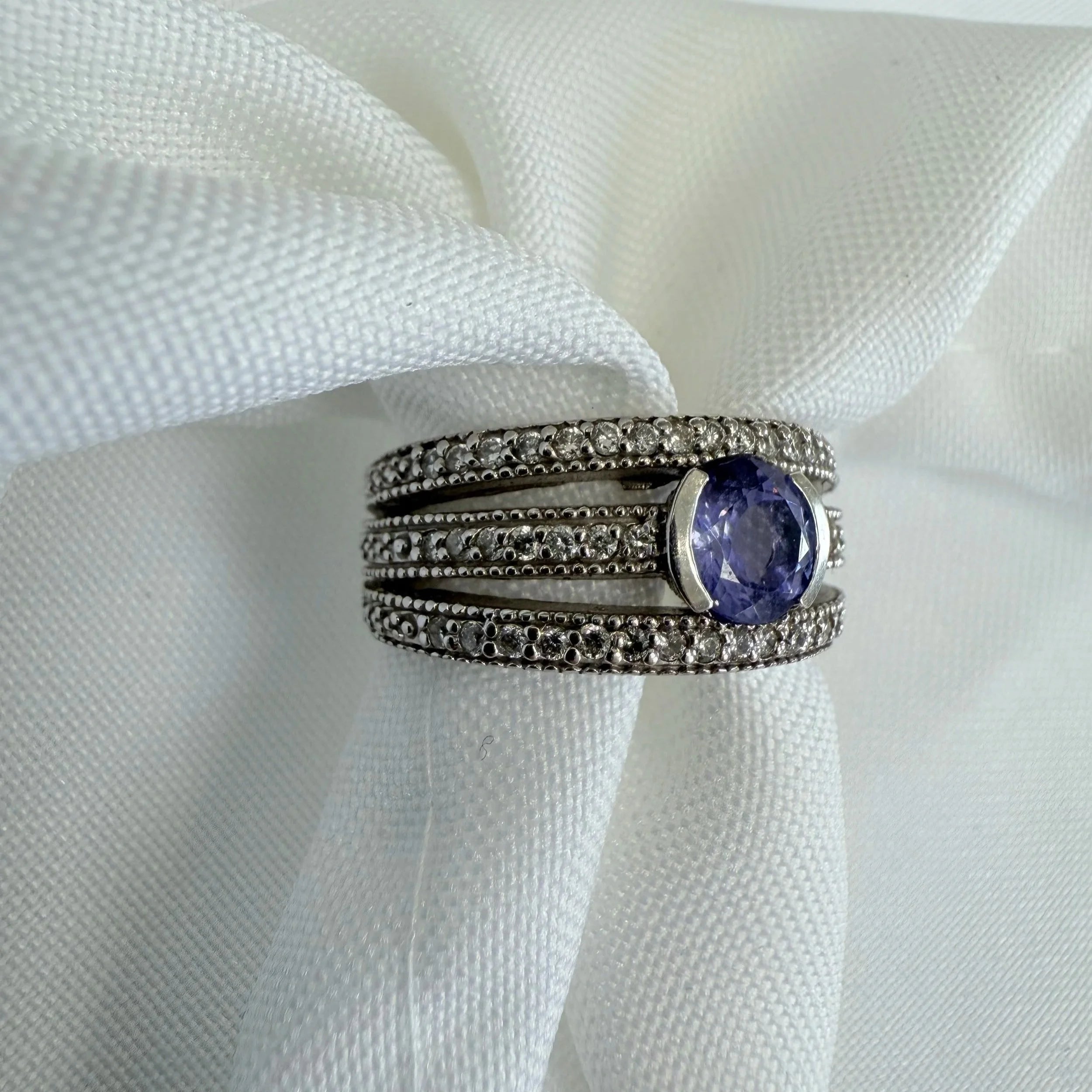 14k Tanzanite & Diamond Ring