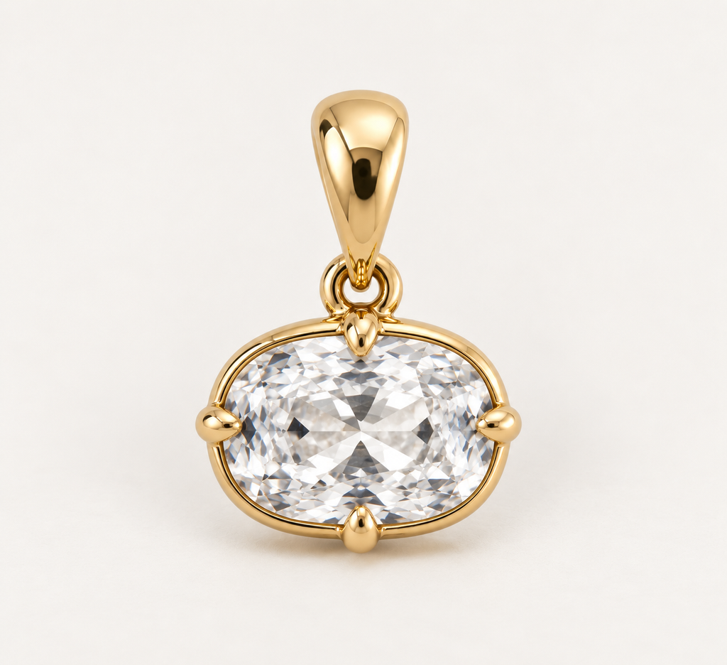 Mira Oval Pendant in Lumière