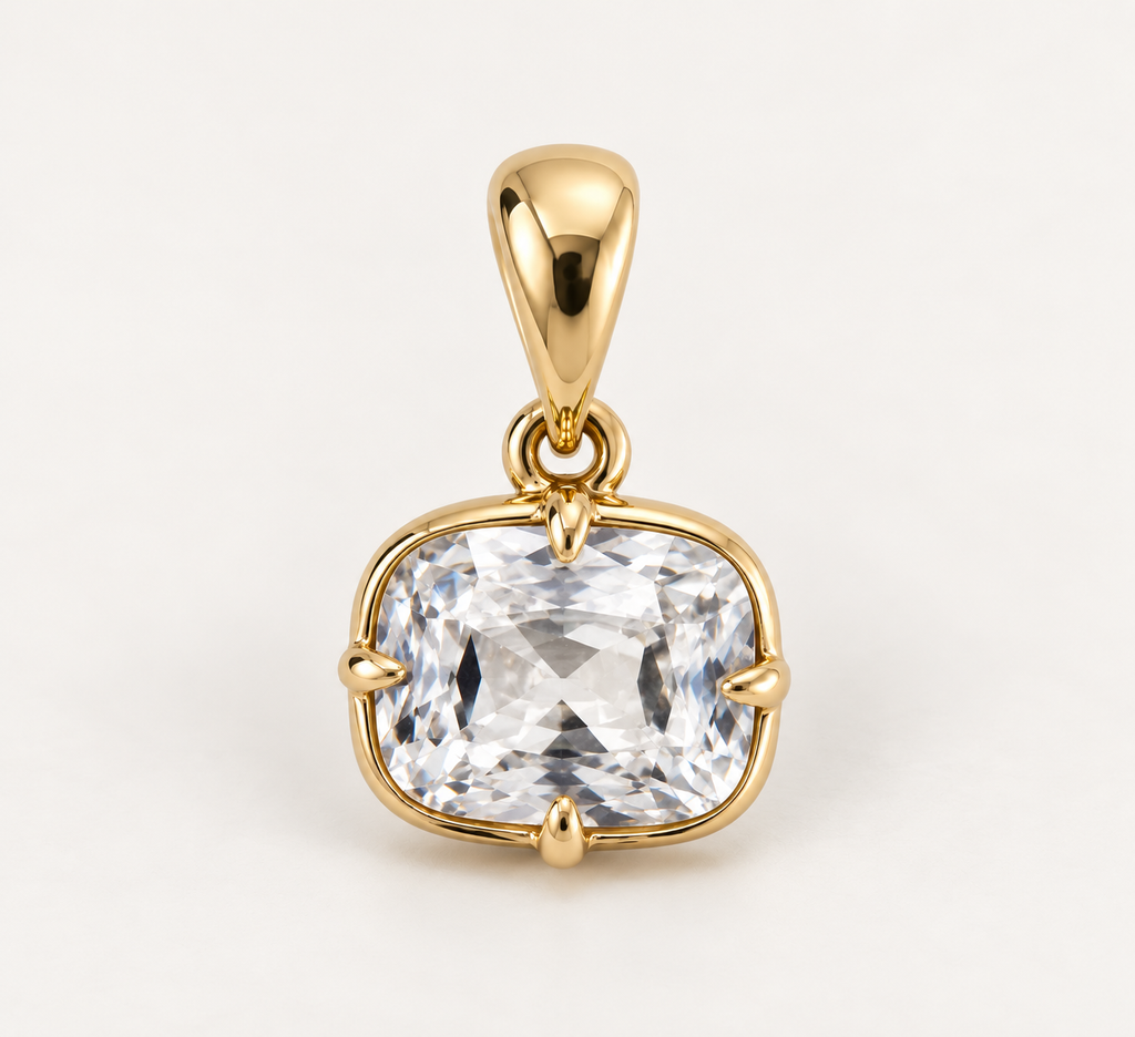 Mira Pendant in Lumière