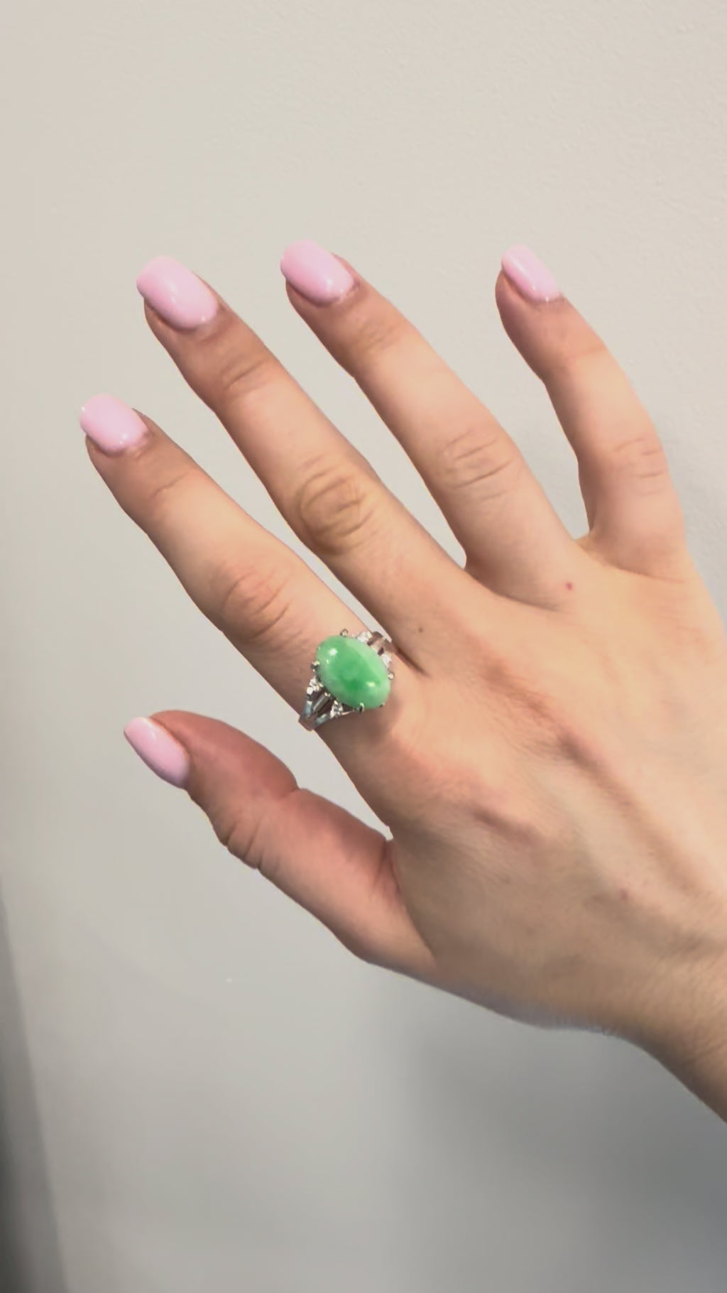 18k Jade & Diamond Ring