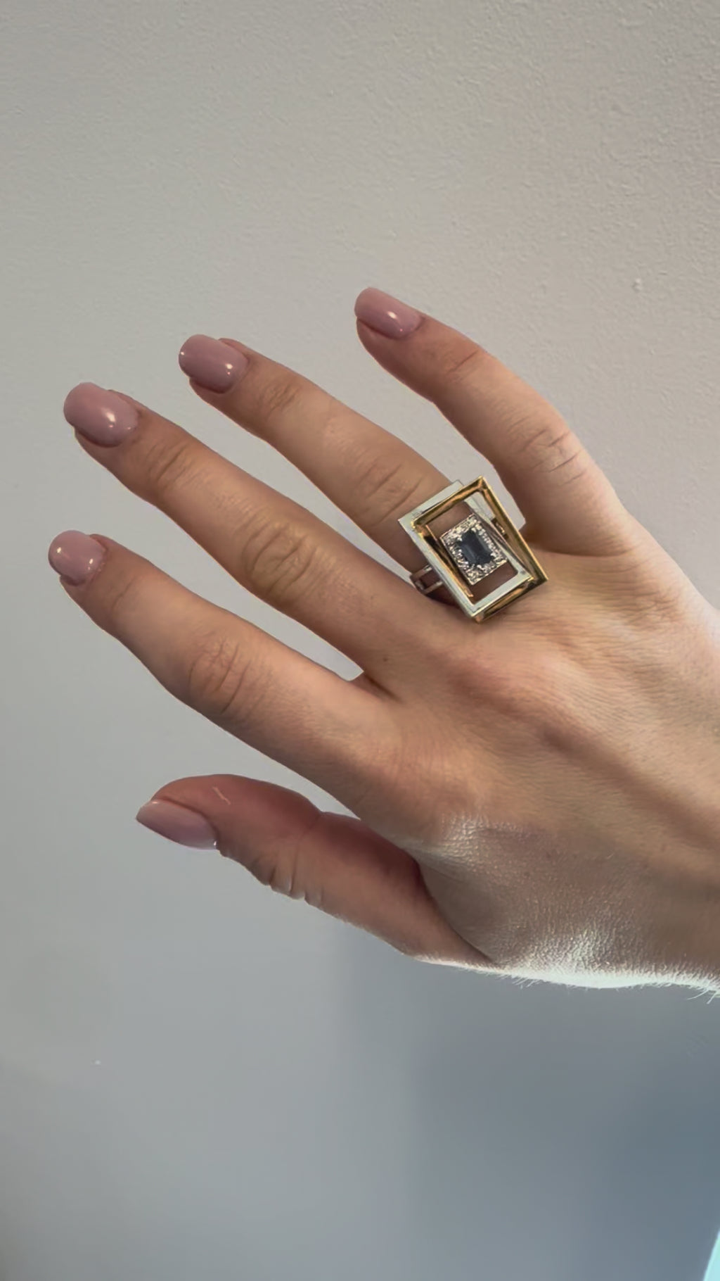 18k Sapphire & Diamond Cocktail Ring