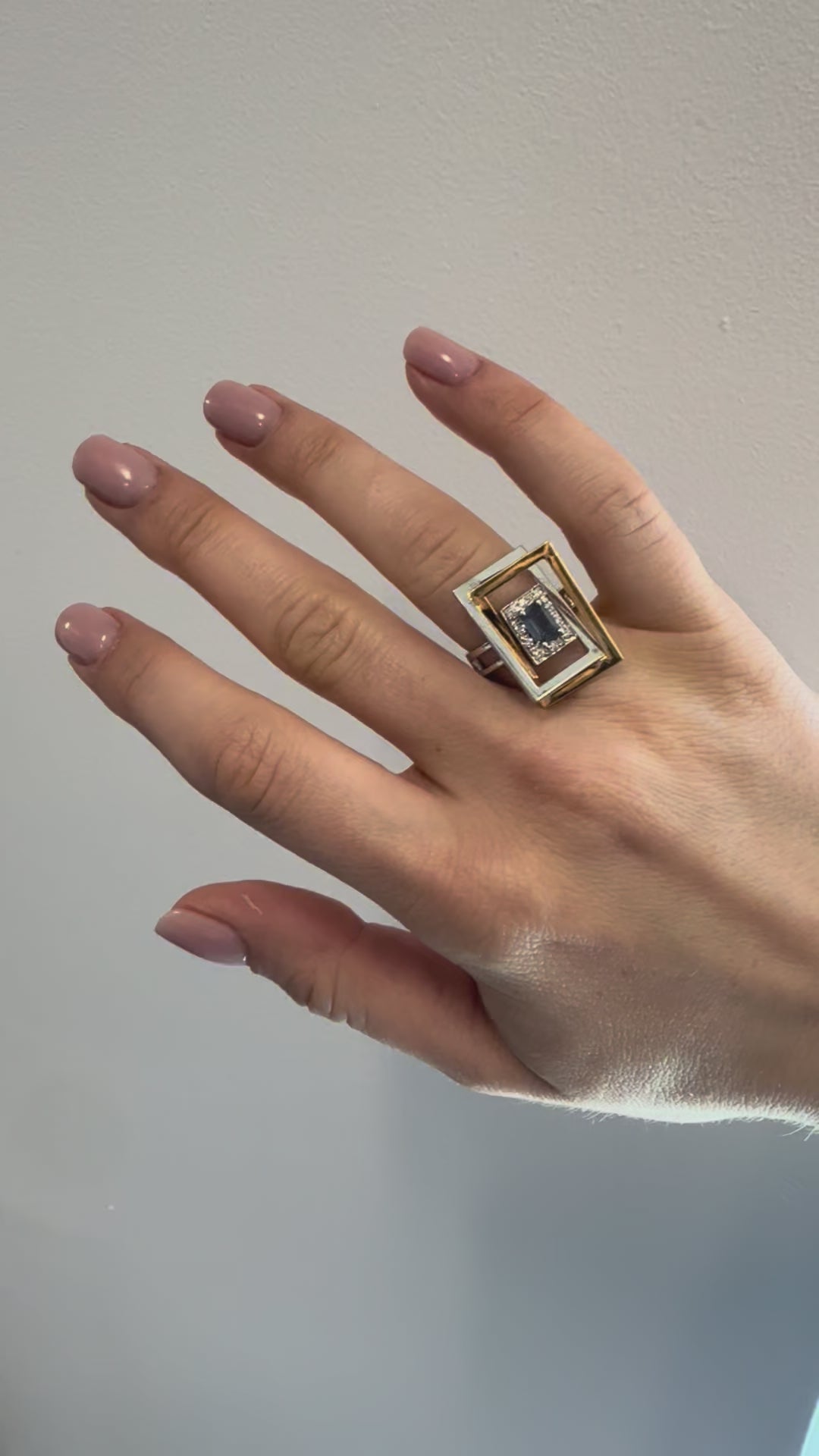 18k Sapphire & Diamond Cocktail Ring