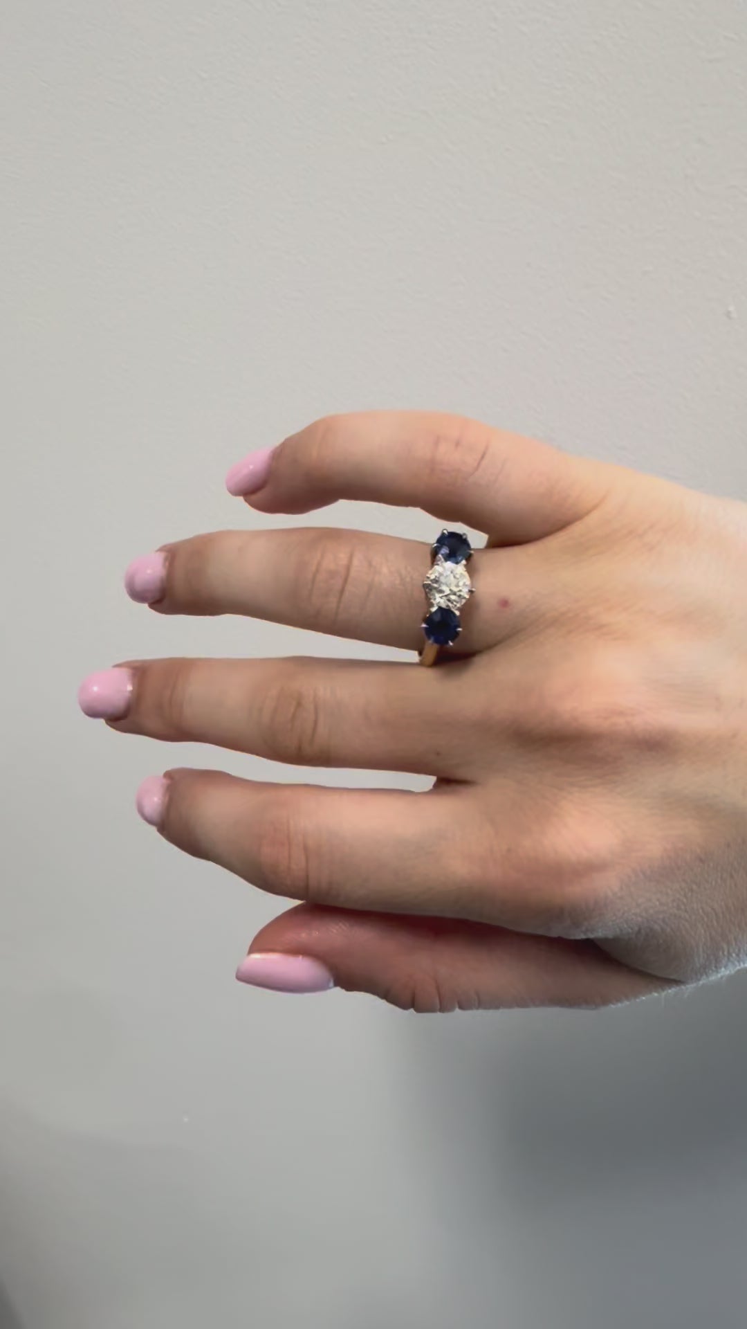 18k European Cut Diamond & Sapphire Ring