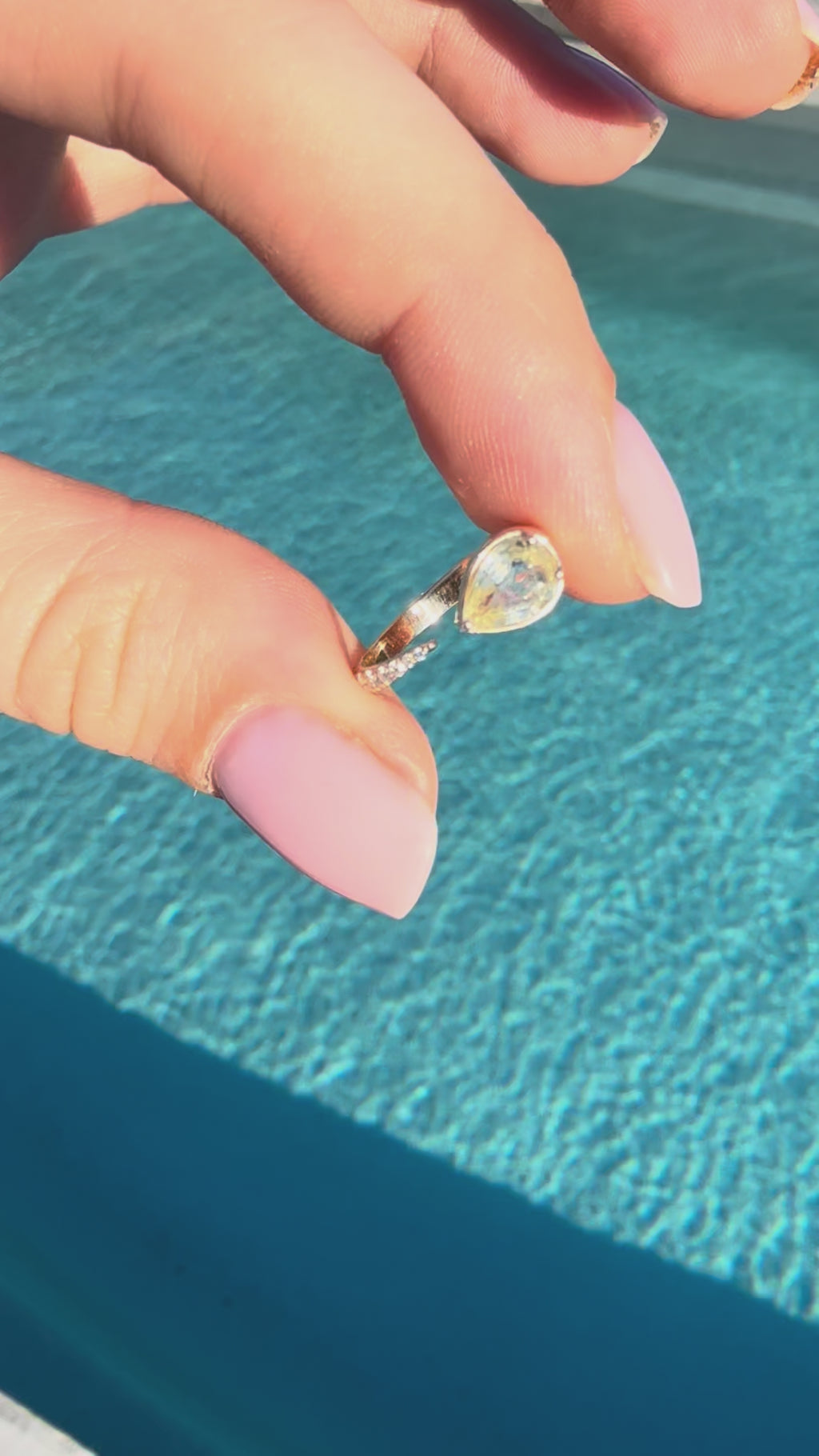 Niki Ring in Butter Yellow